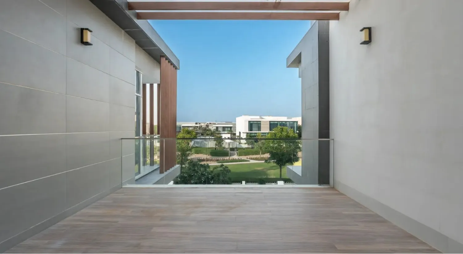 Single-Row Home with Bespoke Design