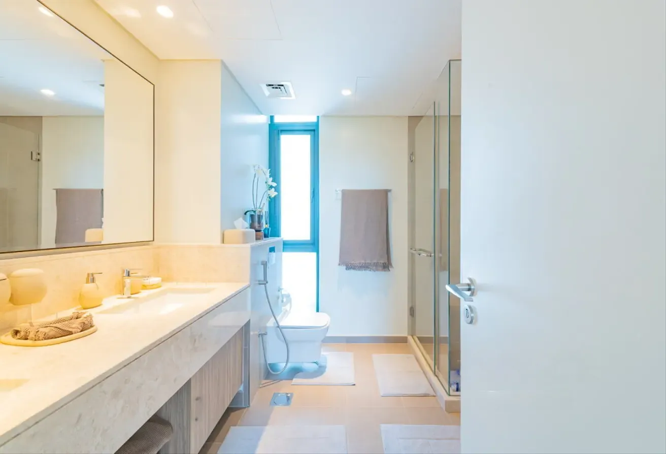 Luxury 4-Bedroom Villa for Sale in Club Villas