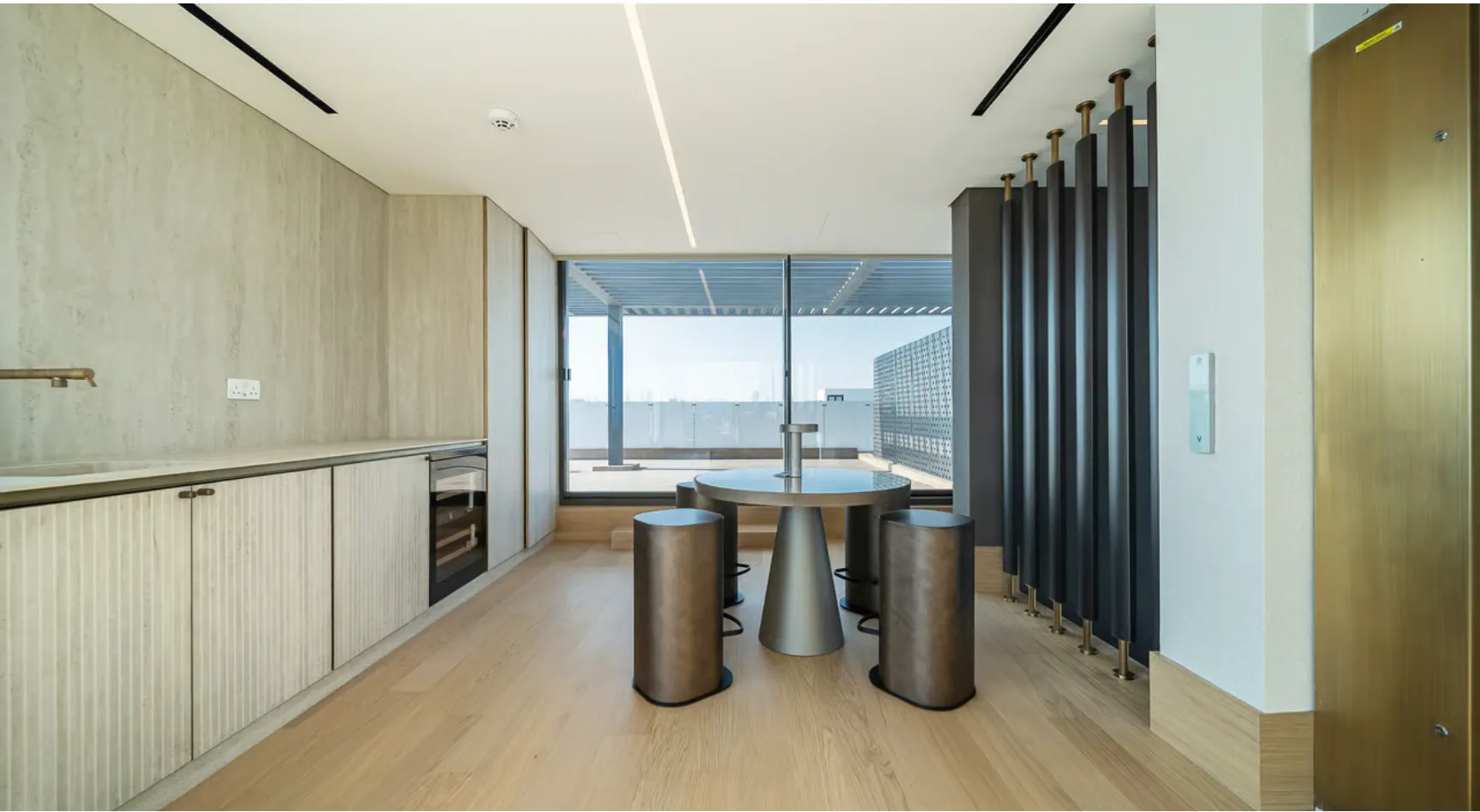 Exquisitely Designed Contemporary Villa