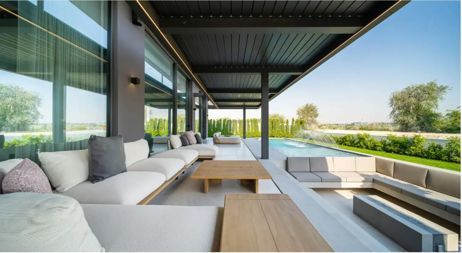 Exquisitely Designed Contemporary Villa