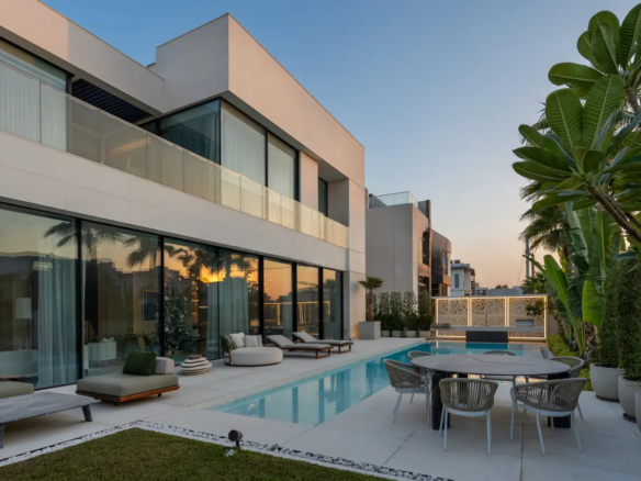 Buy Property in dubai hills