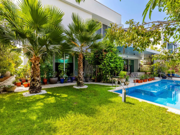 Buy Property in Dubai Hills