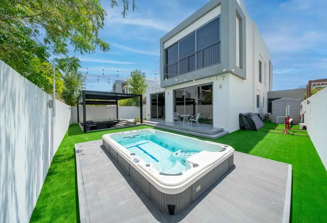 Extended 3-Bedroom E1 Villa for Sale in MR Dubai Hills