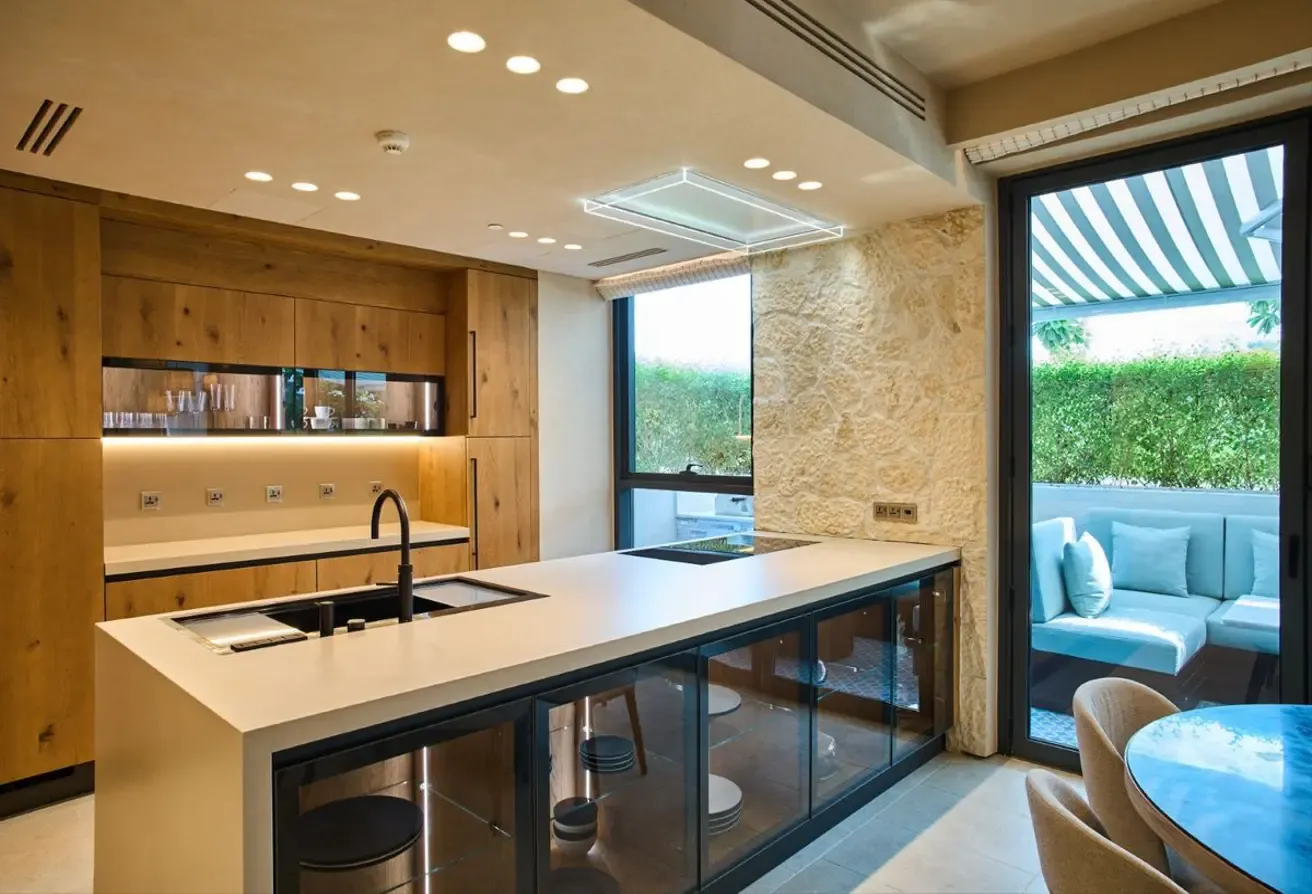 APARTMENT FOR SALE IN PARK RIDGE TOWER C