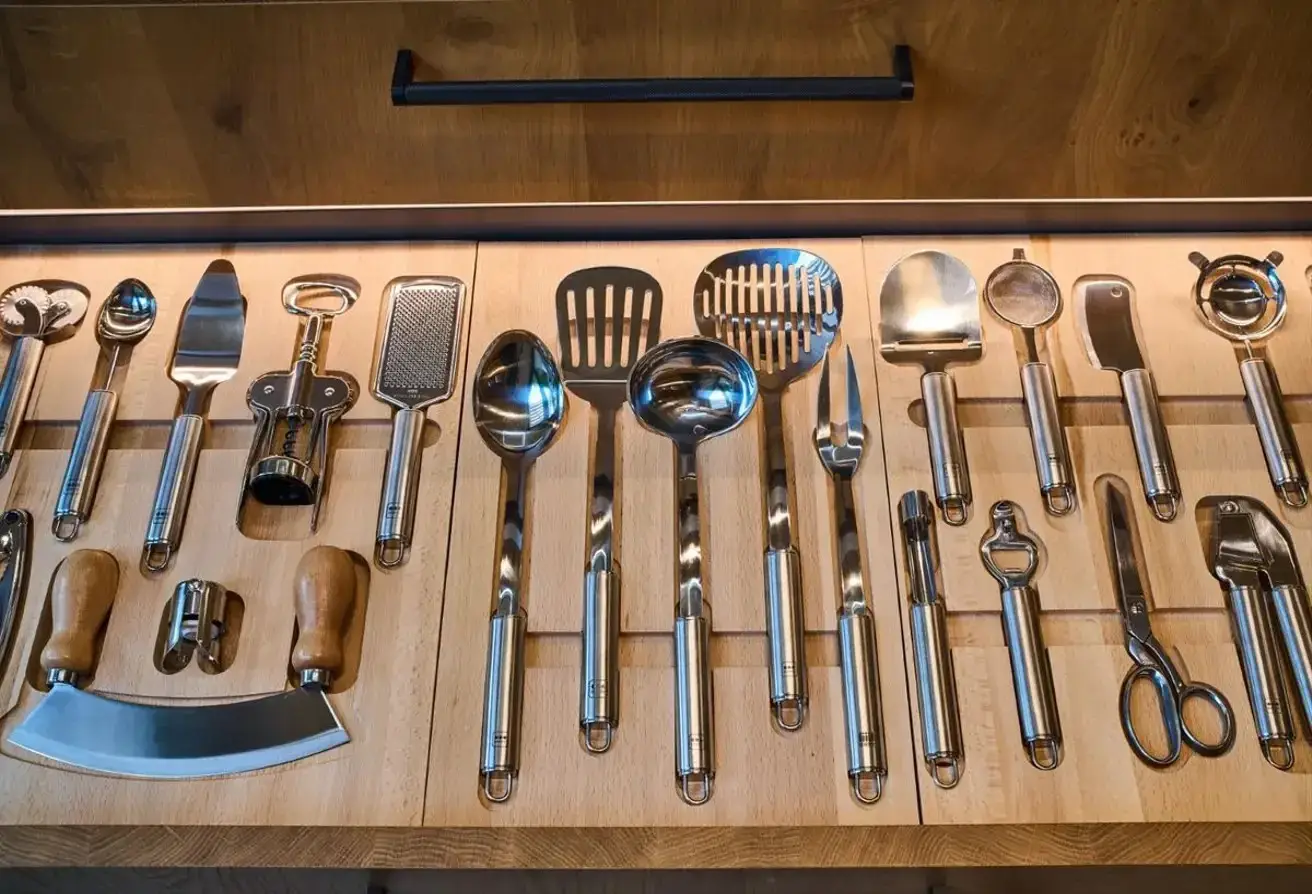 APARTMENT FOR SALE IN PARK RIDGE TOWER C