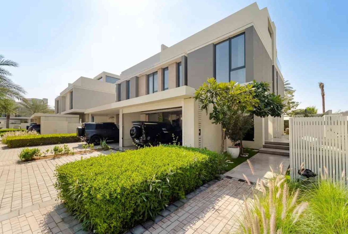 Exclusive 3-Bedroom Golf Course View Villa