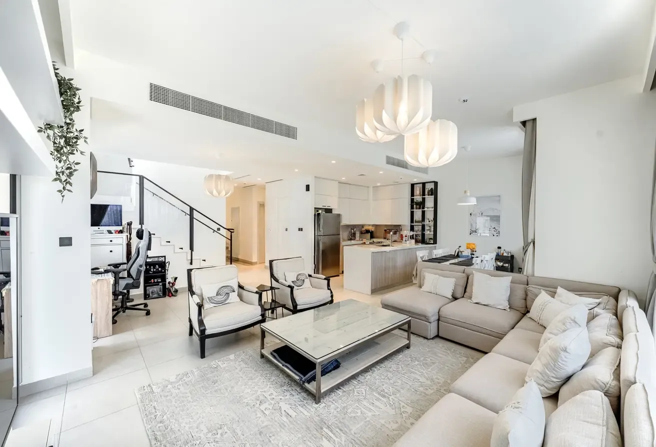 Golf Grove 3 Bedroom Villa with Roof Terrace in Dubai Hills