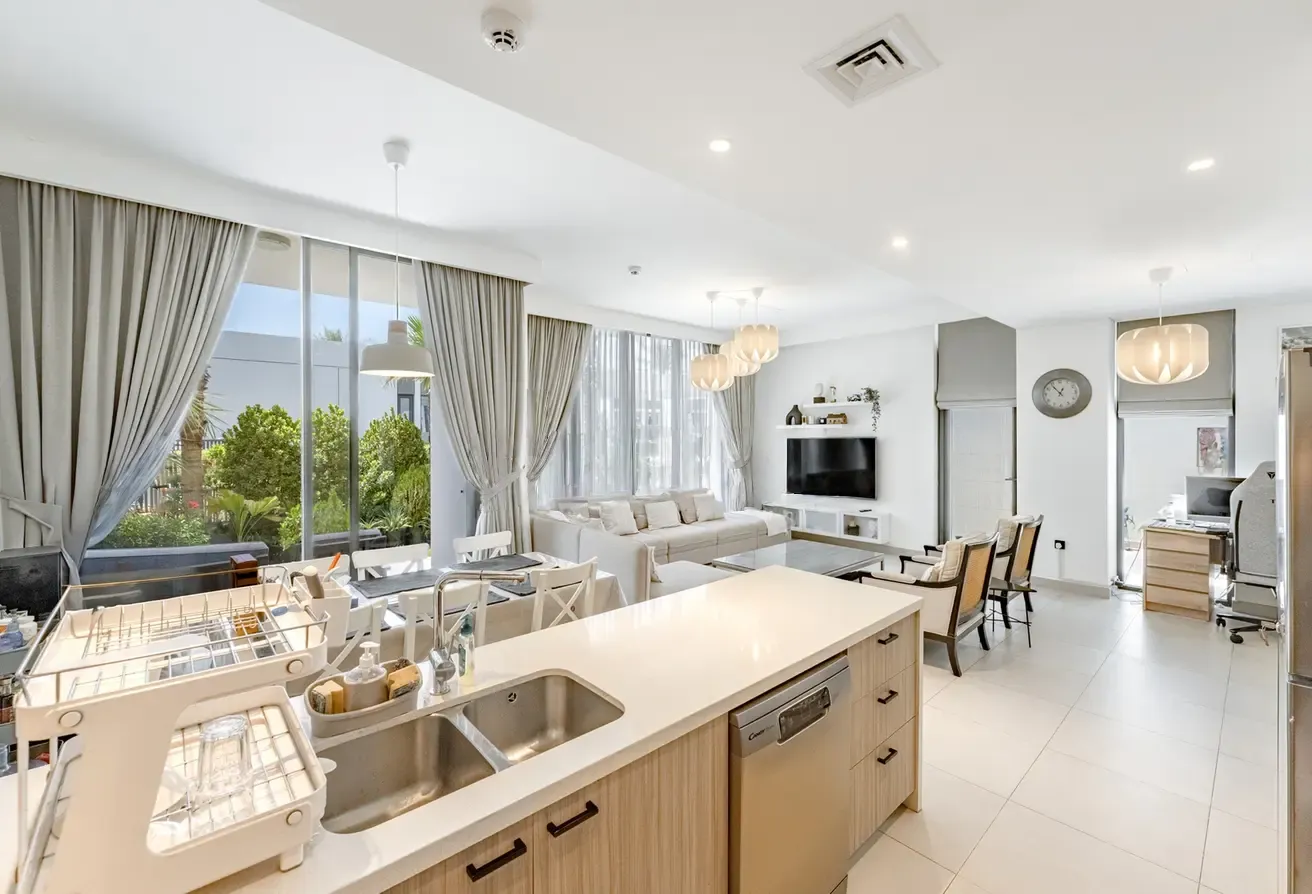 Golf Grove 3 Bedroom Villa with Roof Terrace in Dubai Hills