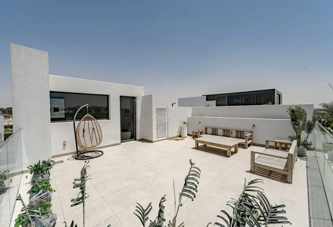 Golf Grove 3 Bedroom Villa with Roof Terrace in Dubai Hills