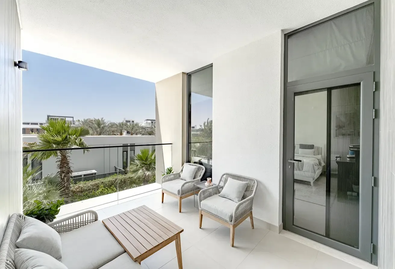 Golf Grove 3 Bedroom Villa with Roof Terrace in Dubai Hills