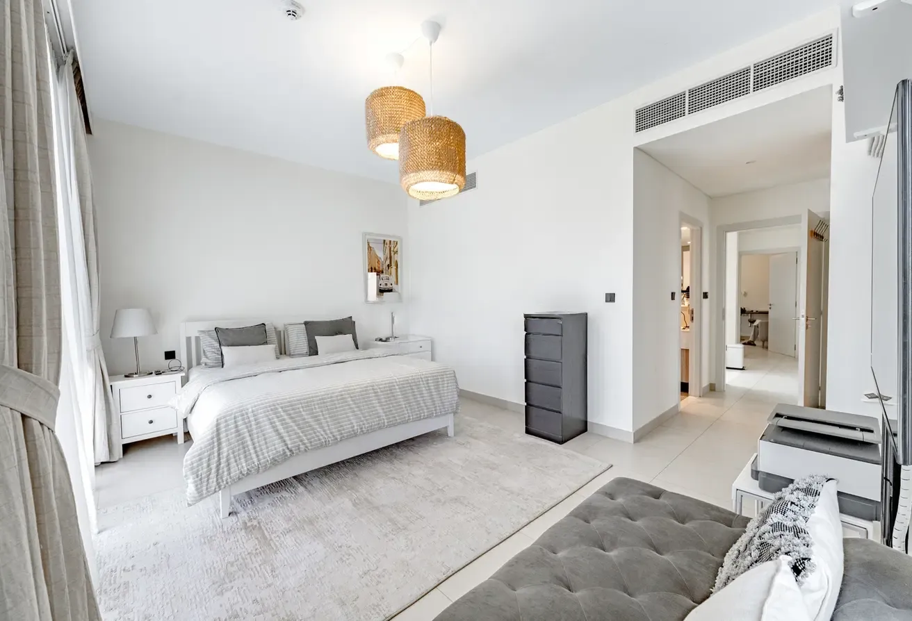 Golf Grove 3 Bedroom Villa with Roof Terrace in Dubai Hills