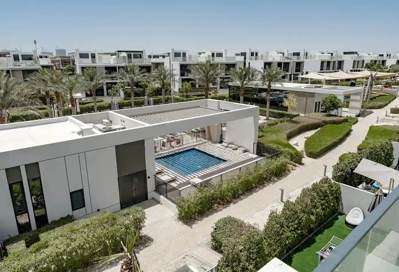 Golf Grove 3 Bedroom Villa with Roof Terrace in Dubai Hills