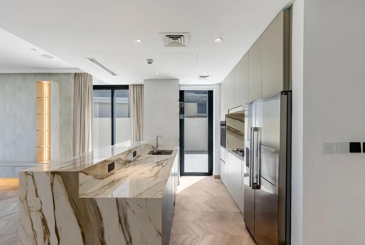 Luxury 4-Bedroom Villa for Sale in Club Villas, Dubai Hills Estate
