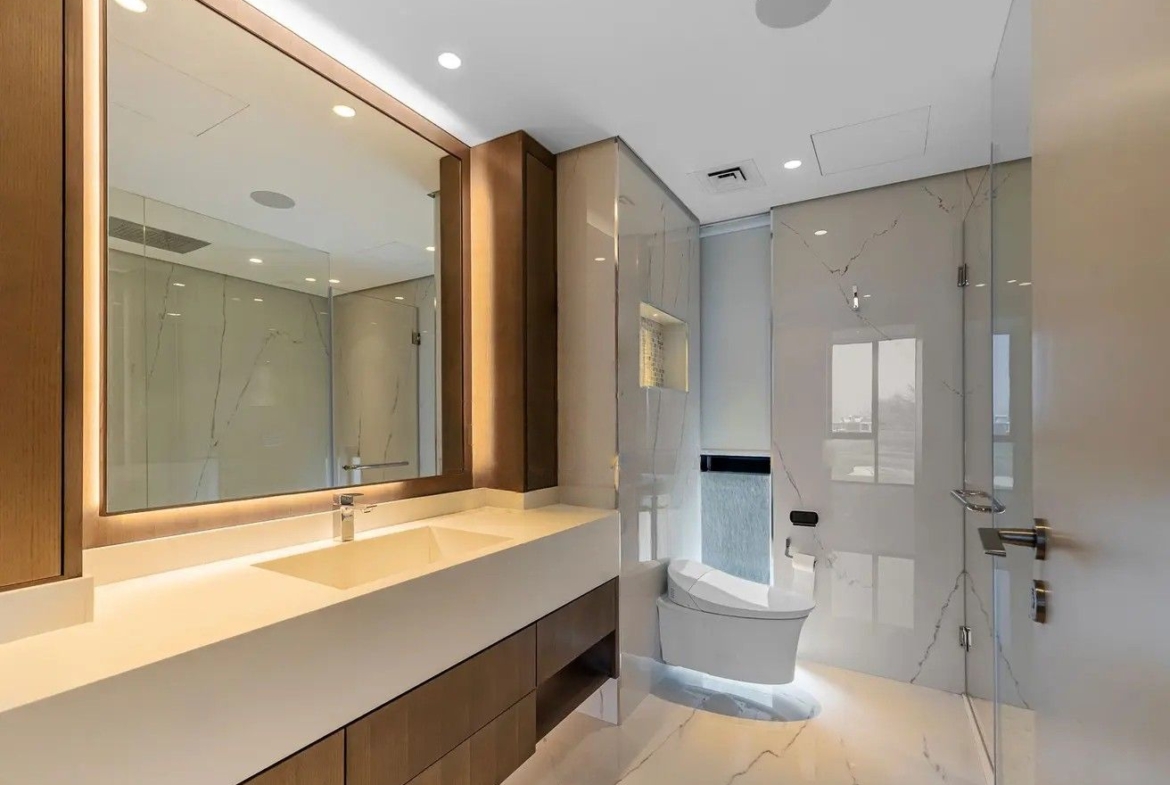 Luxury 4-Bedroom Villa for Sale in Club Villas, Dubai Hills Estate