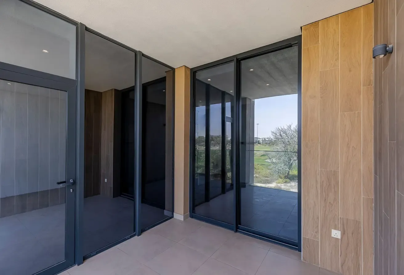 Luxury 4-Bedroom Villa in Club Villas