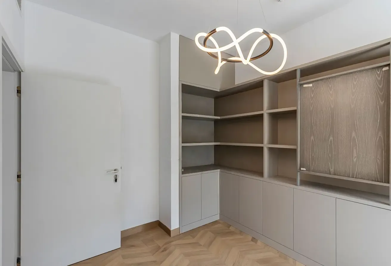 Luxury 4-Bedroom Villa in Club Villas