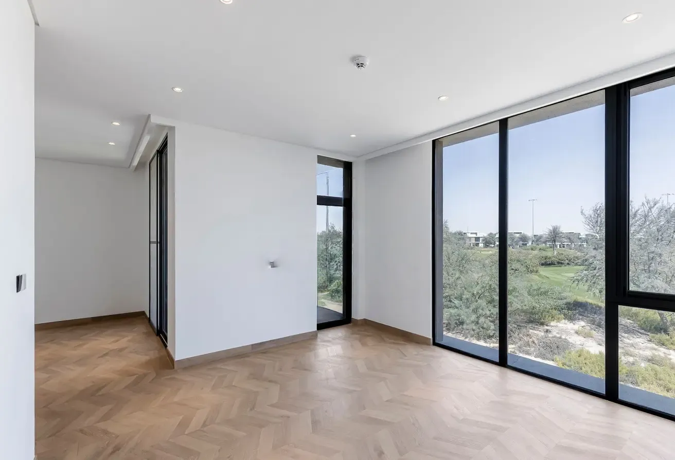 Luxury 4-Bedroom Villa in Club Villas