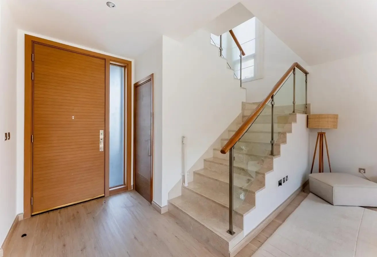 Luxury 5-Bedroom E5 Villa for Sale