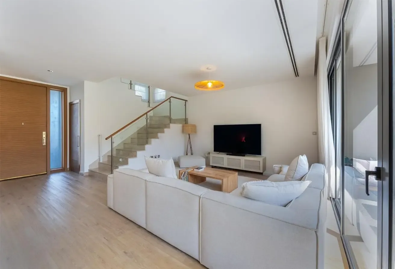 Luxury 5-Bedroom E5 Villa for Sale