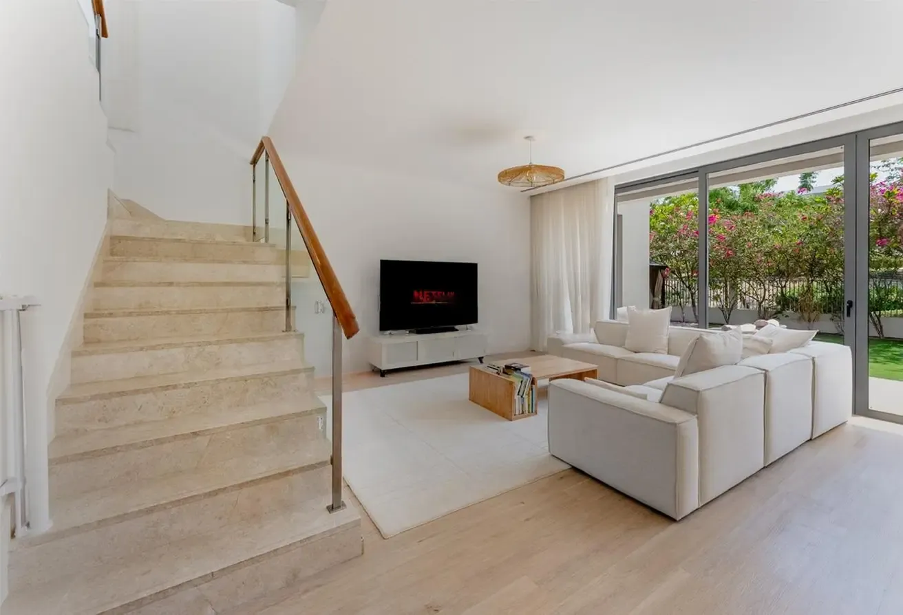 Luxury 5-Bedroom E5 Villa for Sale