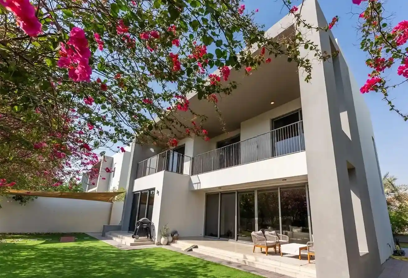 Luxury 5-Bedroom E5 Villa for Sale
