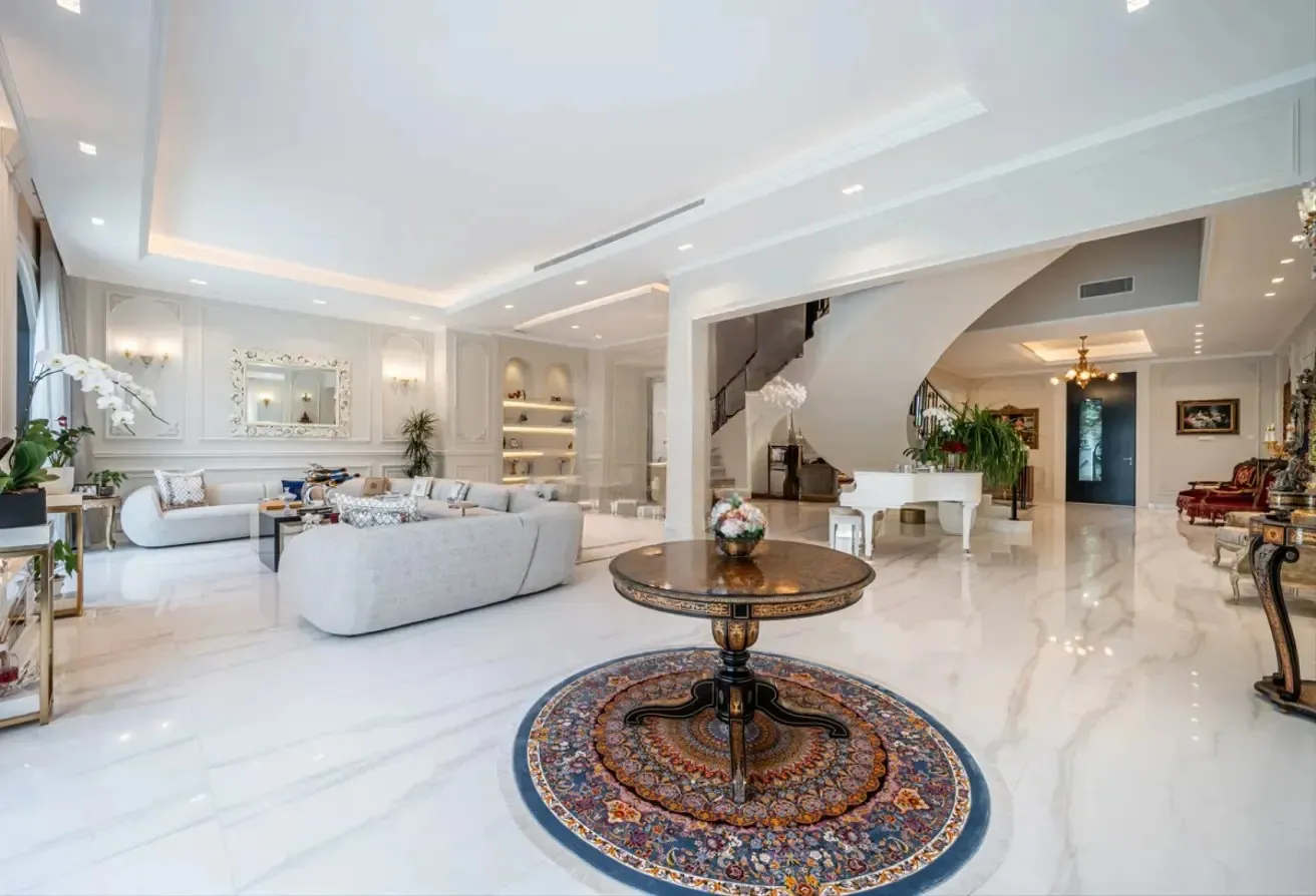 Luxury Mansion in Dubai Hills