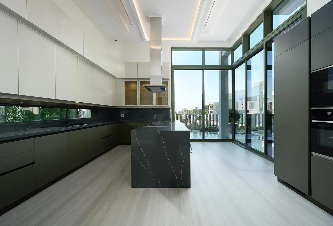 Luxury Villa Brand New Built To Perfection