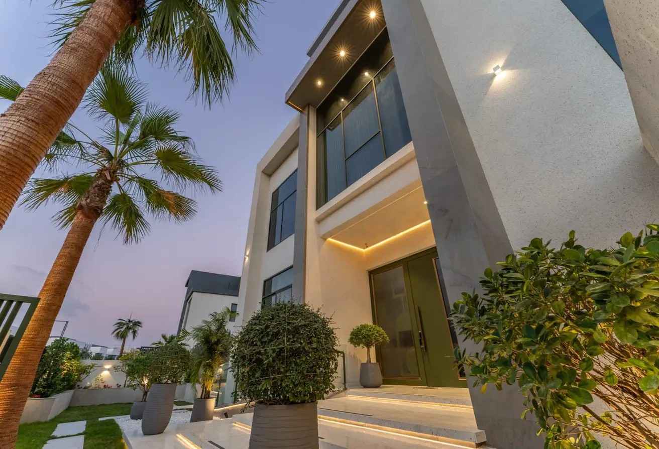 Luxury Villa | Panoramic Views