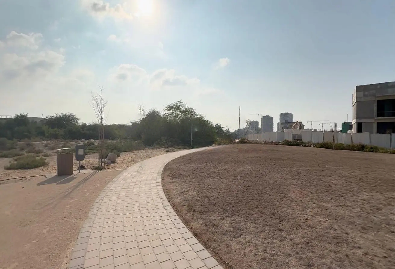 Park and Golf View Mansion Corner Plot