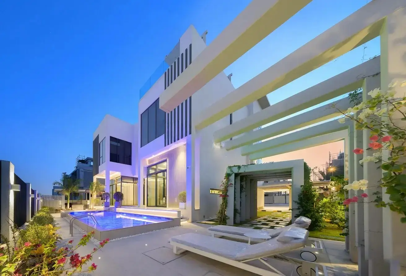 Ultra Luxury 7 Bedroom Villa