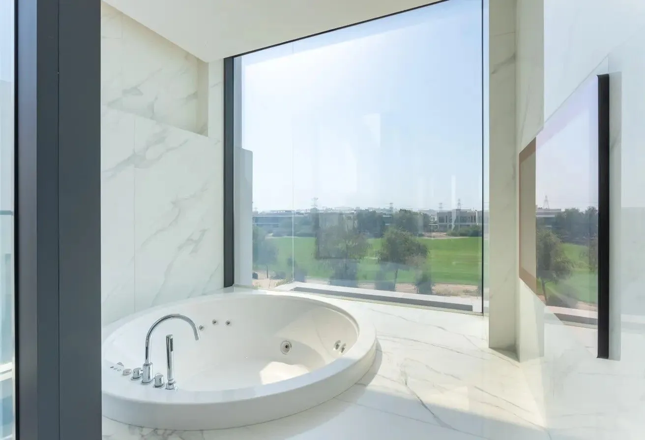 Ultra-Luxury 6-Bedroom Villa