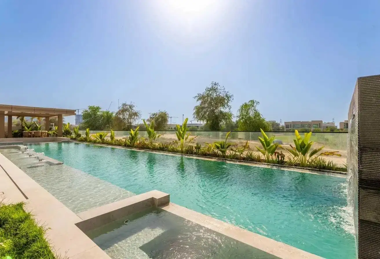 Ultra-Luxury 6-Bedroom Villa