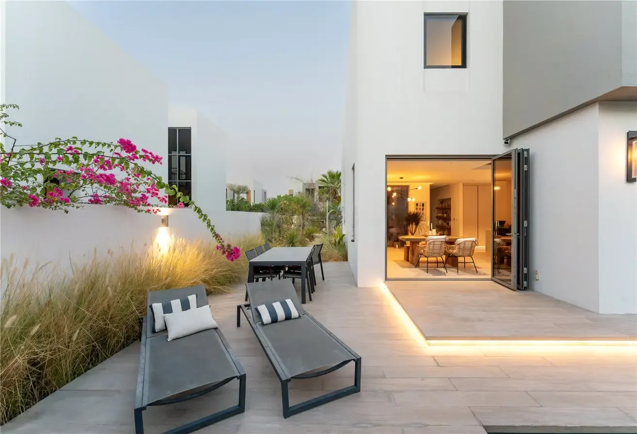 Upgraded 3-Bed Villa in Dubai Hills