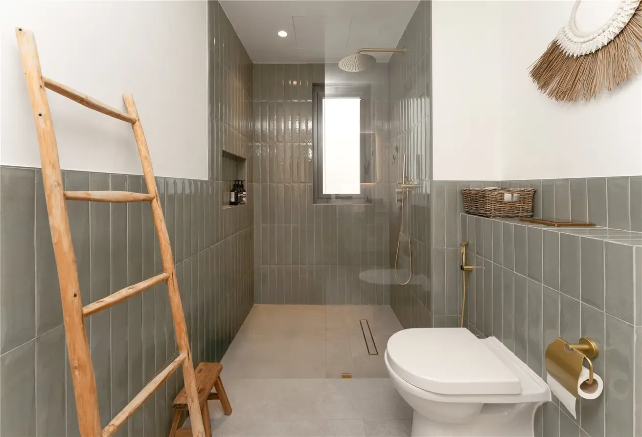 Upgraded 3-Bed Villa in Dubai Hills