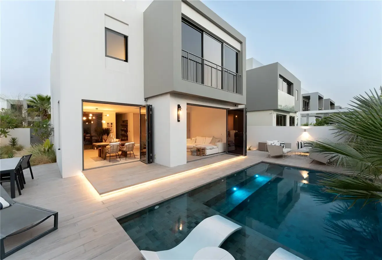 Upgraded 3-Bed Villa in Dubai Hills