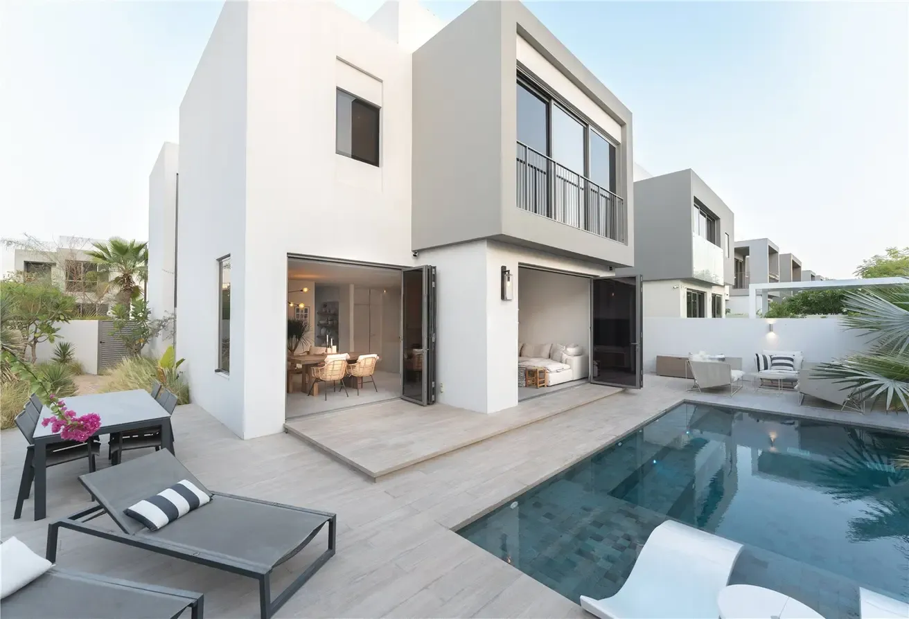 Upgraded 3-Bed Villa in Dubai Hills