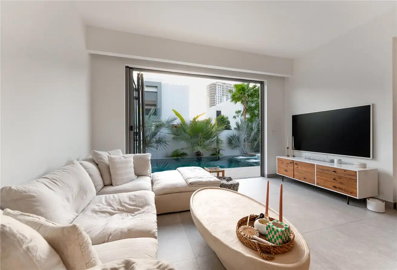 Upgraded 3-Bed Villa in Dubai Hills