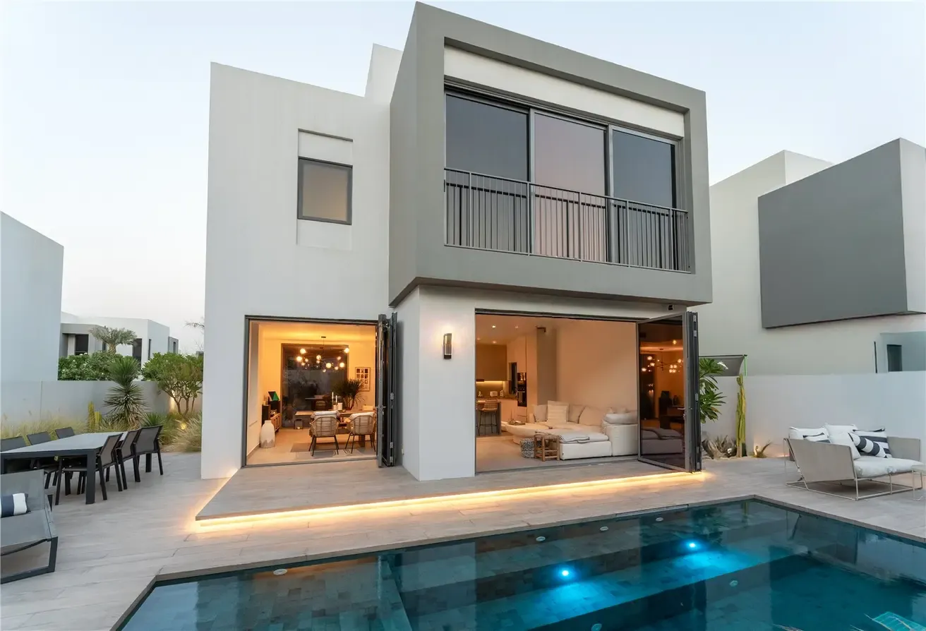 Upgraded 3-Bed Villa in Dubai Hills
