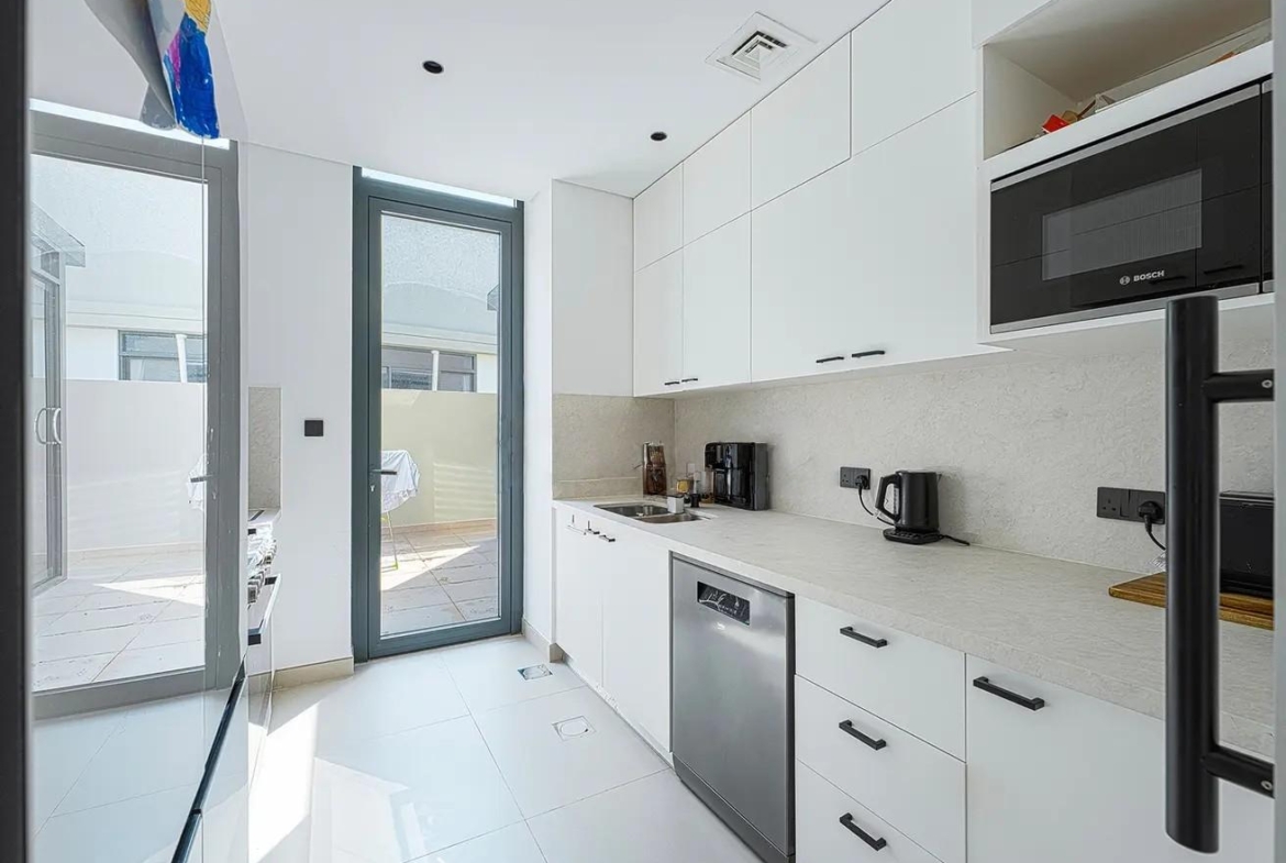 Upgraded Four Bedroom Villa For Sale, Dubai Hills