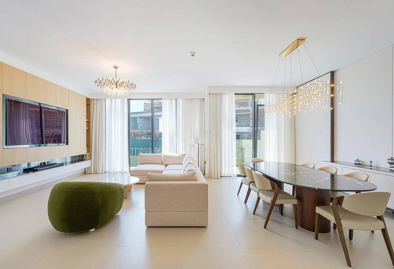 Upgraded Four Bedroom Villa For Sale, Dubai Hills