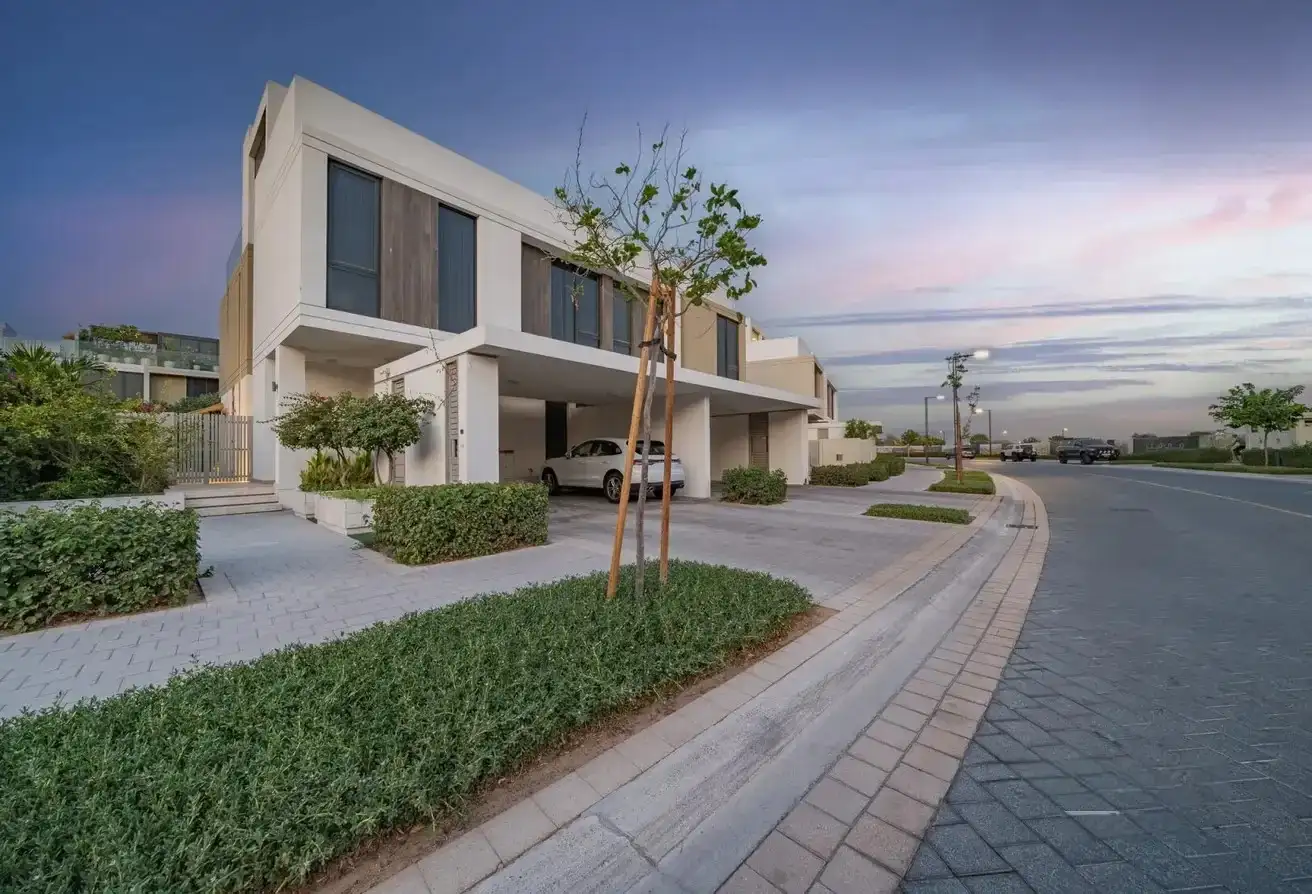 Upgraded 3BR Villa in Golf Grove, Dubai Hills Estate